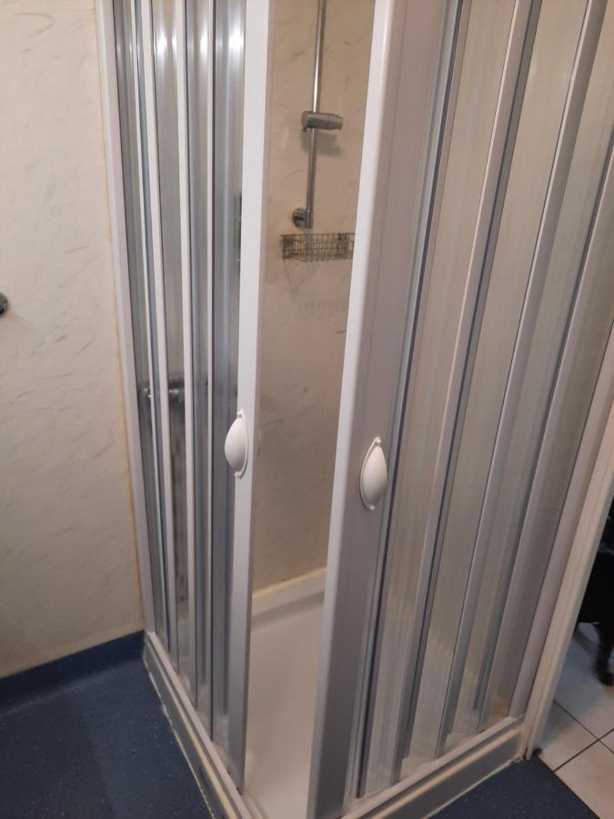 Californie Appartement Ница Екстериор снимка